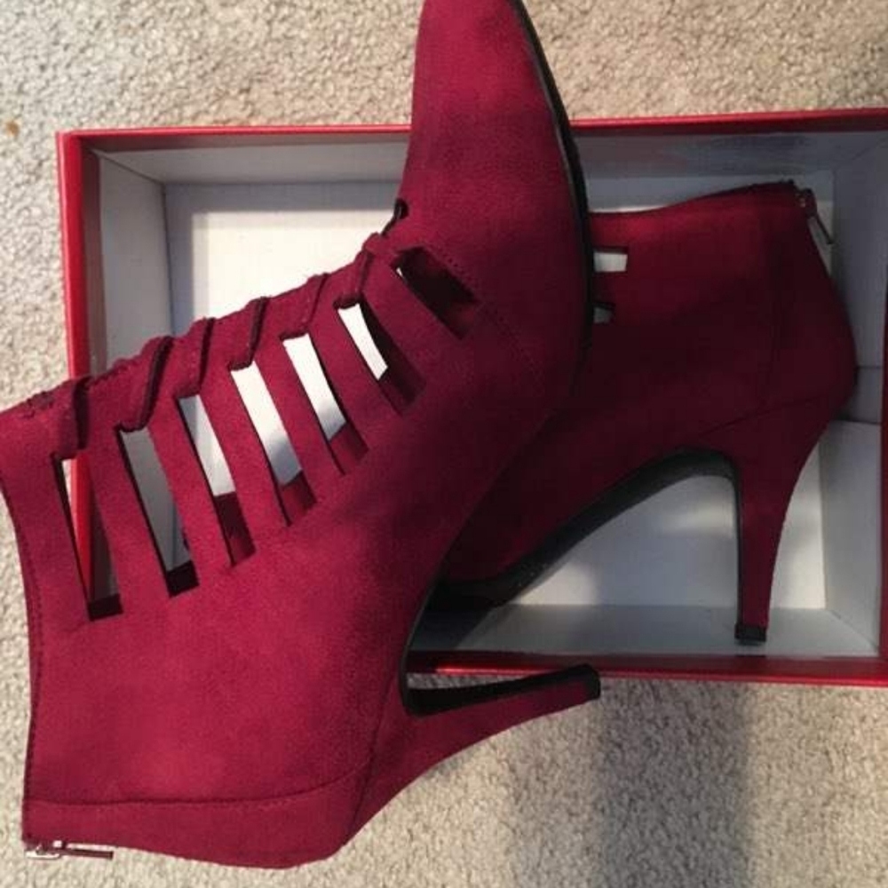 Maroon suede heels